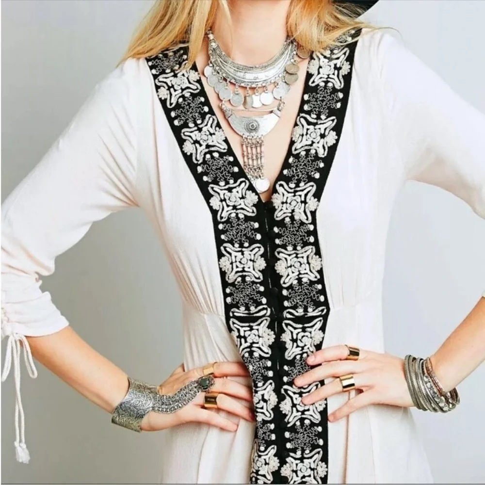 Free People Journey to the Horizon Maxi‎ Dress 4 pink boho hippie embroidery
